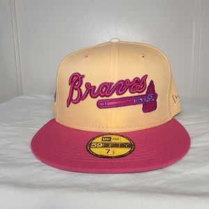 New Era Peach Atlanta Braves Fitted Cap